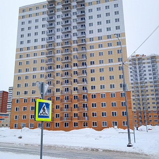 Жилой дом № 1 по ул. Строителей, д.2 в 6 квартале